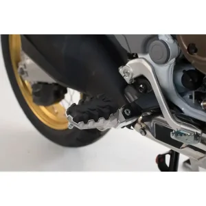 Podnóżki EVO SW-MOTECH Honda (wybrane modele) srebrne Obniżka ceny