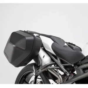 Bezpieczna płatność Zestaw: kufry boczne plastikowe + stelaże URBAN ABS SW-MOTECH do Triumph Speed Triple 1050 (18-) [pojemność: 2 x 16,5l]