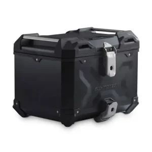 Ostatnia szansa Zestaw: kufer centralny TRAX ADV + stelaż Adventure-rack SW-MOTECH Suzuki V-Strom 1000 / XT WDD0 (16-), V-Strom 1050/XT (19-) , V-Strom 650XT (17-25), V-Strom 1050DE (23-) (pojemność 38 L) czarny