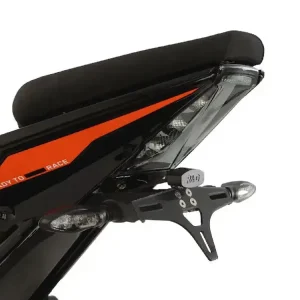 Mocowanie tablicy rejestracyjnej R&G do KTM RC 390/ RC 200/ RC 125 (22-) czarne Ograniczona ilość