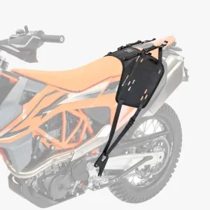 System pasków mocujących OS-Base do toreb OS Kriega do modeli KTM 690/ Husqvarna 701/ Gas Gas 700 Ostatnie sztuki