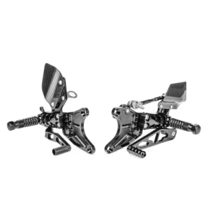 Oferta Zestaw regulowanych podnóżków z dźwigniami GILLES AS31-Y09 Yamaha YZF-R6 600 (06-17) czarny